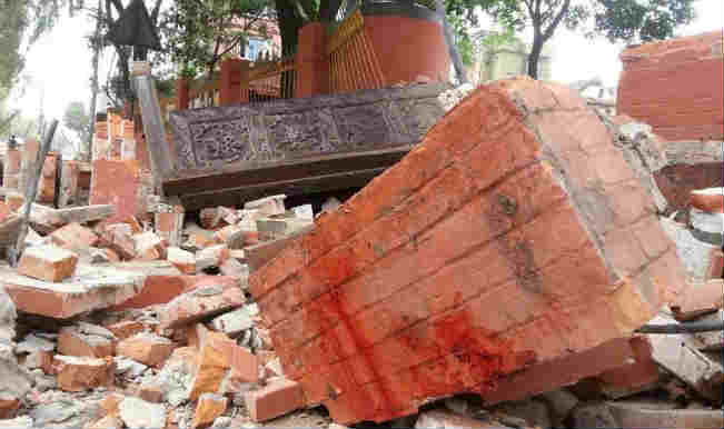 Nepal Earthquake: 10 Mt Everest climbers killed, death toll rises – over 1,800 killed, 4,721 injured