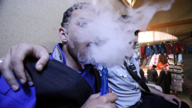 Woman suffers carbon monoxide poisoning after smoking hookah