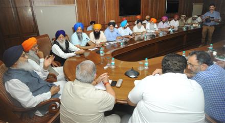 Badal forms committee to mark 350th year of Anandpur Sahib