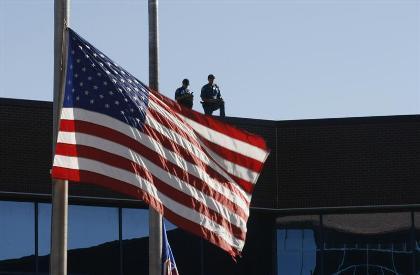 Four U.S. Marines killed in shooting rampage in Tennessee, gunman dead