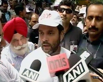 Rahul Gandhi asks PM Modi to announce date on OROP implementation