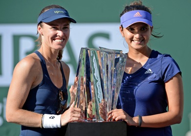 Mirza-Hingis lift US Open women’s doubles title