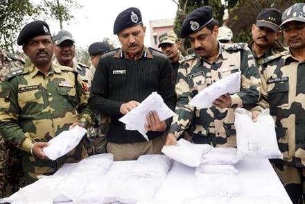 Drug worth Rs.110 crore smuggled from Pakistan seized on Punjab border