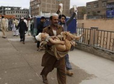 Death toll rises over 300 in quake-hit Pak, Afghanistan