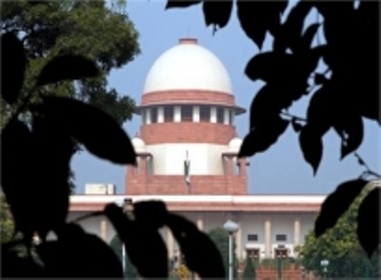 Aadhar card issue: SC refers plea to larger bench