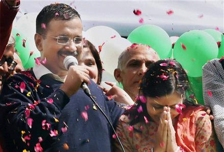 Kejriwal thanks AAP volunteers for party’s growth