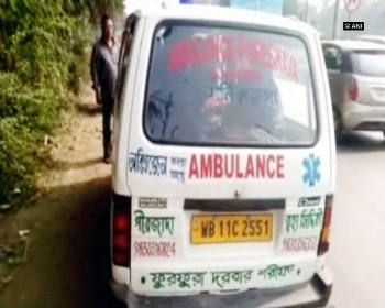 Ambulance made to wait for Mamata Banerjee’s convoy