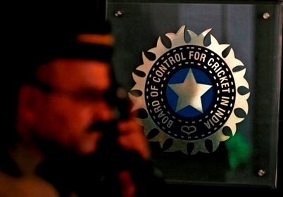 BCCI announces cash award of Rs. 2 crore for triumphant Indian team