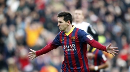 Messi reveals Ronaldinho told him to take his No.10 Barcelona jersey
