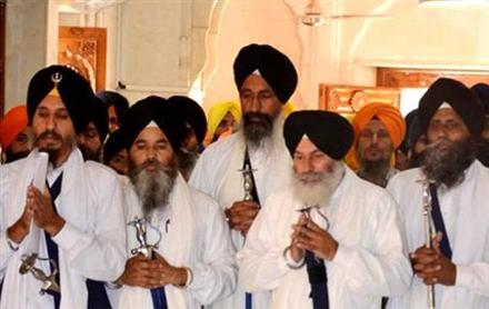 Panj Piaras ask Sikh community for social boycott of five high priests