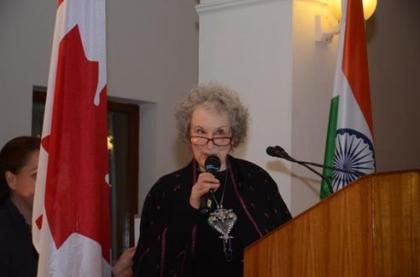 Author Margaret Atwood demonstrates LongPen invention at Canada House