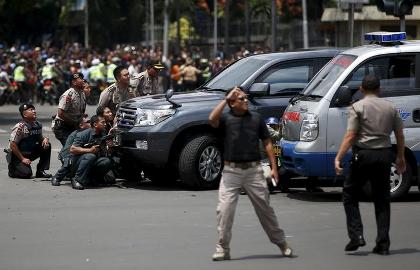 Jakarta blasts: Three terrorists arrested, three dead as siege ends