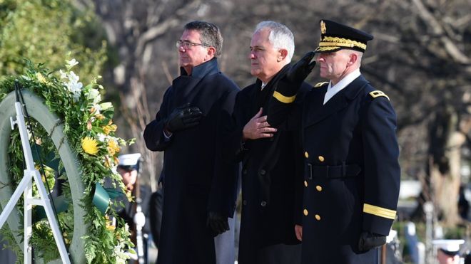 Turnbull lays wreath in Washington ahead of Obama talks