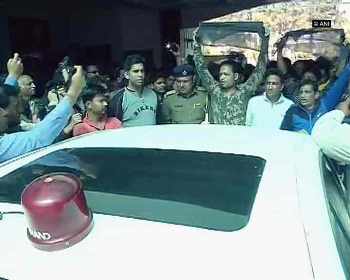Jat unrest: Haryana CM faces ire in Rohtak