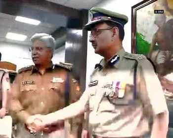 Alok Verma takes charge as Delhi Police Commissioner
