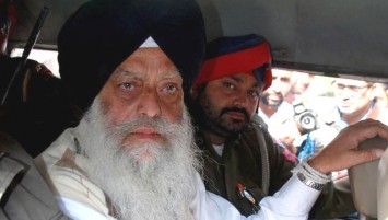 Despite Sedition Chargers, 2015 Sarbat Khalsa Organizers To Hold Gathering Again This Year