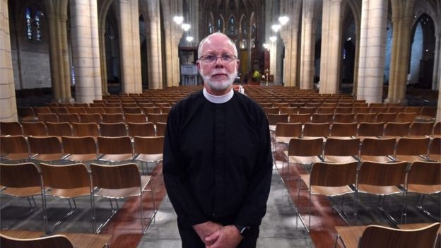 Australian churches offer to take in asylum seekers