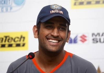 Dhoni content with balanced bowling unit ahead of World T20