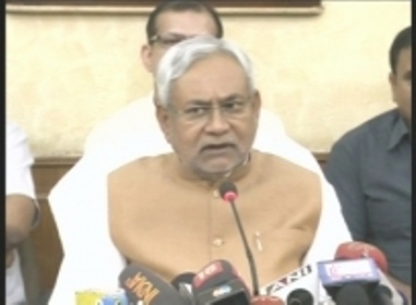 Nitish stands by ‘RSS-free India’ chant