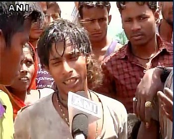 Dwarka: 400 jhuggis gutted in inferno, slum dwellers distraught