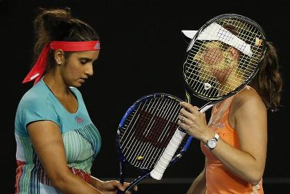 Mirza-Hingis crash out of French Open