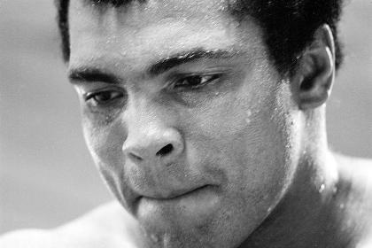 World mourns demise of Boxing legend Muhammad Ali