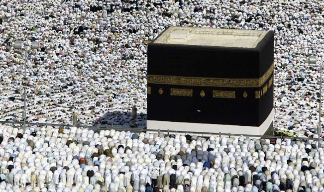 First batch of 340 pilgrims from Jammu and Kashmir leave for Haj