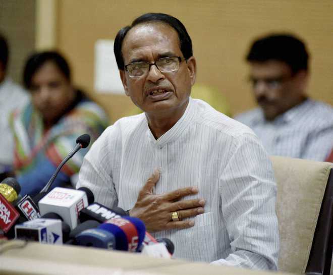 Train blast perpetrators influenced by ISIS: Chouhan