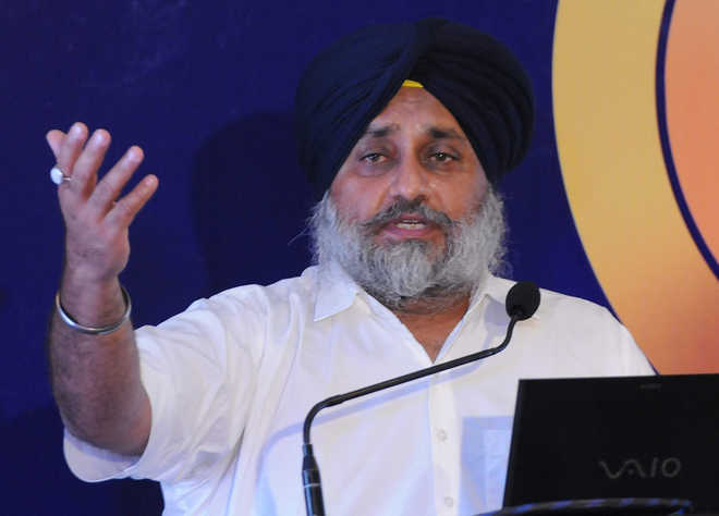 Sukhbir Badal accuses Congress govt of going back on its promises