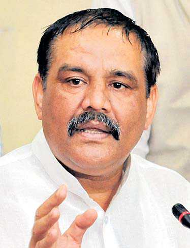 No change for now, Sampla to remain state BJP chief