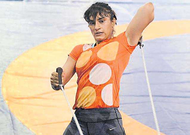 After lost time, Vinesh wants only gold