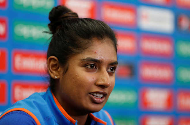 Railways award Rs 1.30 cr to 10 Indian women cricketers