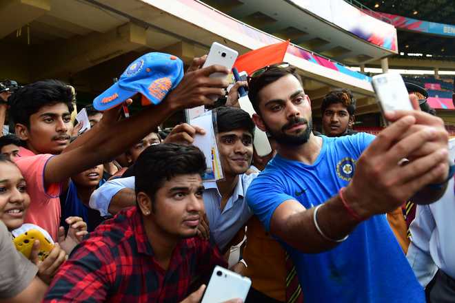 To practise what he preaches, Kohli drops Pepsi, fairness products