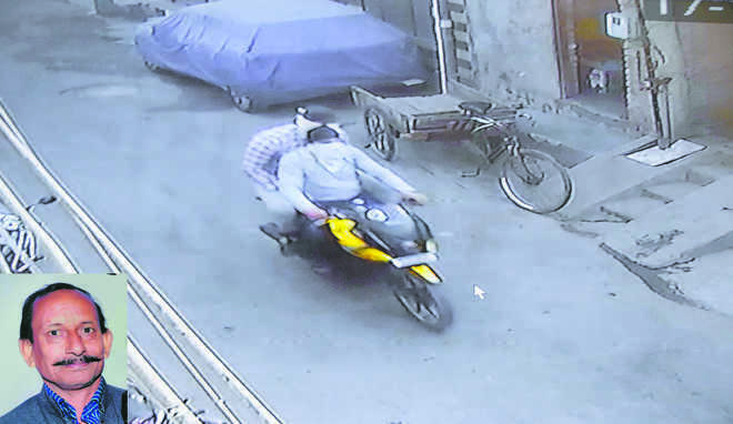 RSS leader murder: 2 cops suspended for not pursuing stolen bike case