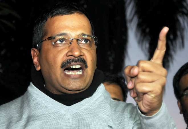 Fund crunch hits AAP, Delhi refuses bailout