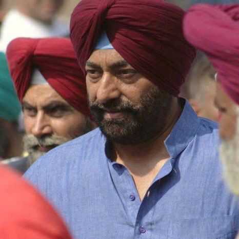 Khaira trains guns on Capt, questions Aroosa Alam’s presence in CM’s house