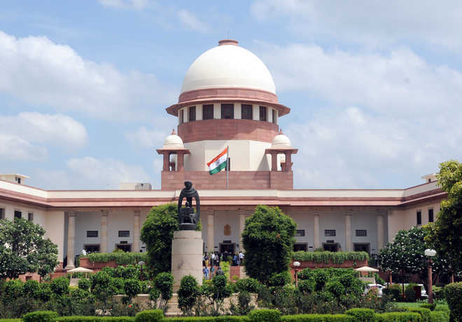 SC notice to govt on PIL to ban convicts from heading parties