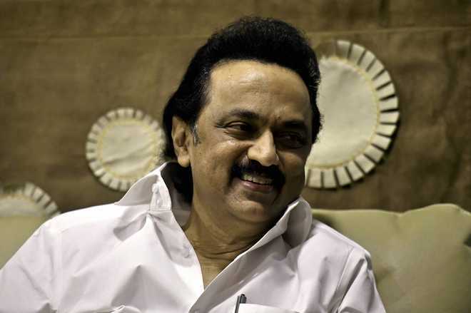 AIADMK alleges pact between TTV-DMK; Stalin rejects charge