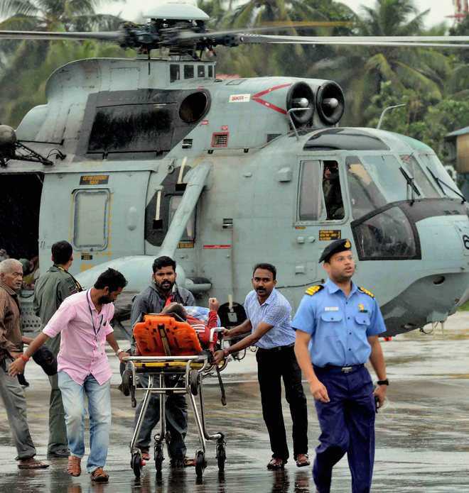 Cyclone Ockhi: Narendra Modi dials Tamil Nadu CM, assures assistance