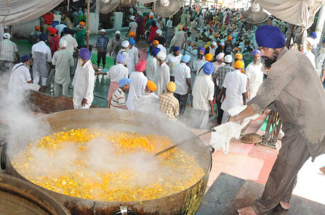 Centre to provide financial help to SGPC to offset GST on langar