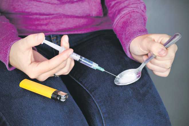 I’ntl racket:Drugs sourced from UP, MP, smuggled into Canada