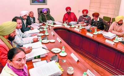 ਪਾਣੀ ਦੇ ਡਿੱਗਦੇ ਪੱਧਰ ਬਾਰੇ ਸਬ-ਕਮੇਟੀ ਬਣਾਉਣ ਦਾ ਐਲਾਨ ਪਾਣੀ ਦੇ ਡਿੱਗਦੇ ਪੱਧਰ ਬਾਰੇ ਸਬ-ਕਮੇਟੀ ਬਣਾਉਣ ਦਾ ਐਲਾਨ