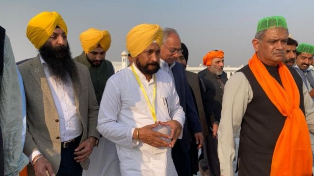 ਆਪਣੇ ਮੰਤਰੀ ਮੰਡਲ ਸਣੇ ਚੰਨੀ ਗੁਰਦੁਆਰਾ ਕਰਤਾਰਪੁਰ ਸਾਹਿਬ ਦੇ ਦਰਸ਼ਨ ਕੀਤੇ