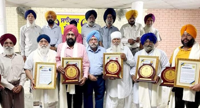 ਯਾਦਗਾਰੀ ਹੋਰ ਨਿਬੜਿਆ ਸਿਰਜਣਧਾਰਾ ਦਾ ਸਲਾਨਾ ਸਨਮਾਨ ਸਮਾਰੋਹ ਯਾਦਗਾਰੀ ਹੋਰ ਨਿਬੜਿਆ ਸਿਰਜਣਧਾਰਾ ਦਾ ਸਲਾਨਾ ਸਨਮਾਨ ਸਮਾਰੋਹ