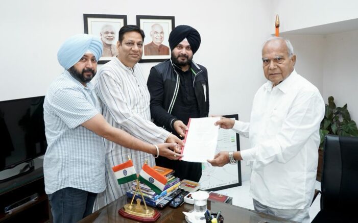 ਕਾਂਗਰਸੀ ਨੇਤਾ ਨਵਜੋਤ ਸਿੱਧੂ ਵੱਲੋਂ ਰਾਜਪਾਲ ਨਾਲ ਮੁਲਾਕਾਤ