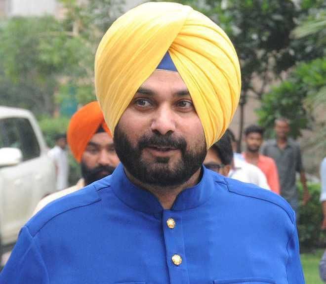 ਮੇਰਾ ਛੋਟਾ ਭਰਾ ਭਗਵੰਤ ਮਾਨ ਇਮਾਨਦਾਰ ਹੈ: ਨਵਜੋਤ ਸਿੱਧੂ ਮੇਰਾ ਛੋਟਾ ਭਰਾ ਭਗਵੰਤ ਮਾਨ ਇਮਾਨਦਾਰ ਹੈ: ਨਵਜੋਤ ਸਿੱਧੂ