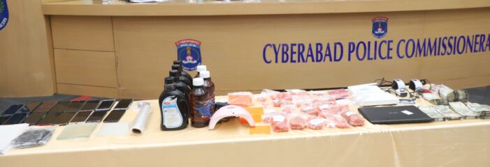 Cyberabad Police unearthed a Cheating gang  and nabbed 7 notorious Cyber fraudsters