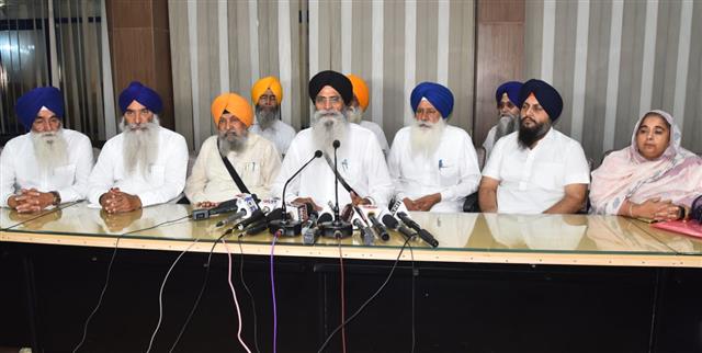 ਸ਼੍ਰੋਮਣੀ ਕਮੇਟੀ ਵੱਲੋਂ ਬਲਵਿੰਦਰ ਸਿੰਘ ਜਟਾਣਾ ਦੀ ਫੋਟੋ ਕੇਂਦਰੀ ਸਿੱਖ ਅਜਾਇਬਘਰ ’ਚ ਲਾਉਣ ਦਾ ਫ਼ੈਸਲਾ
