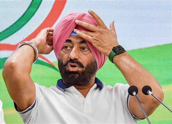 ਕਿਸਾਨਾਂ ਲਈ ਸੜਕ ਤੋਂ ਸੰਸਦ ਤੱਕ ਲੜਾਈ ਲੜੇਗੀ ਕਾਂਗਰਸ: ਖਹਿਰਾ ਕਿਸਾਨਾਂ ਲਈ ਸੜਕ ਤੋਂ ਸੰਸਦ ਤੱਕ ਲੜਾਈ ਲੜੇਗੀ ਕਾਂਗਰਸ: ਖਹਿਰਾ