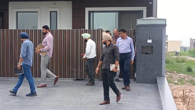 ਮੁਹਾਲੀ: ਏਆਈਜੀ ਆਸ਼ੀਸ਼ ਕਪੂਰ ਦੇ ਘਰ ਵਿਜੀਲੈਂਸ ਦਾ ਛਾਪਾ
